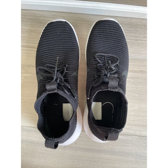 Nike‎ Roshe Two Flyknit V2 Women’s Shoes Size 7.5 US Running Training 917688-001 - Picture 5 of 10